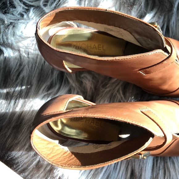 Michael Kors Genuine Leather Tan Caramel Peep Toe Booties - Picture 6 of 6